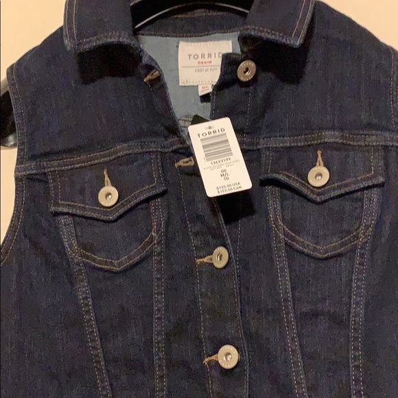 Torrid Denim Vest! NWT! - Picture 2 of 7